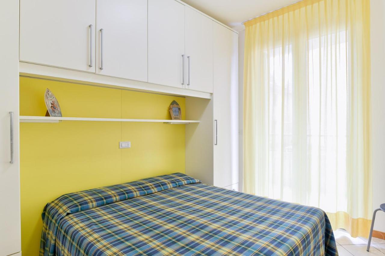 Maestrale Canova Apartments Caorle Bagian luar foto