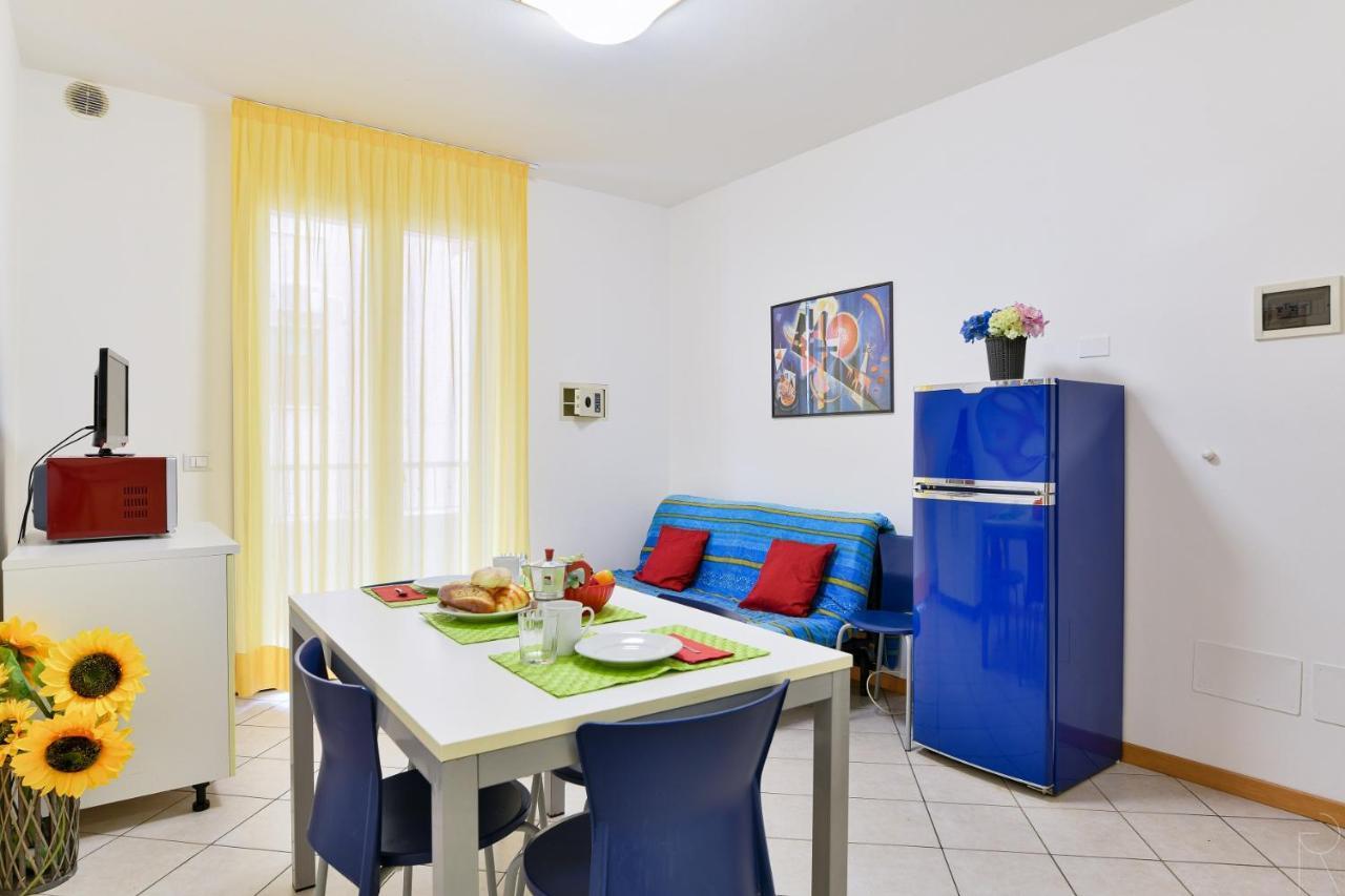 Maestrale Canova Apartments Caorle Bagian luar foto