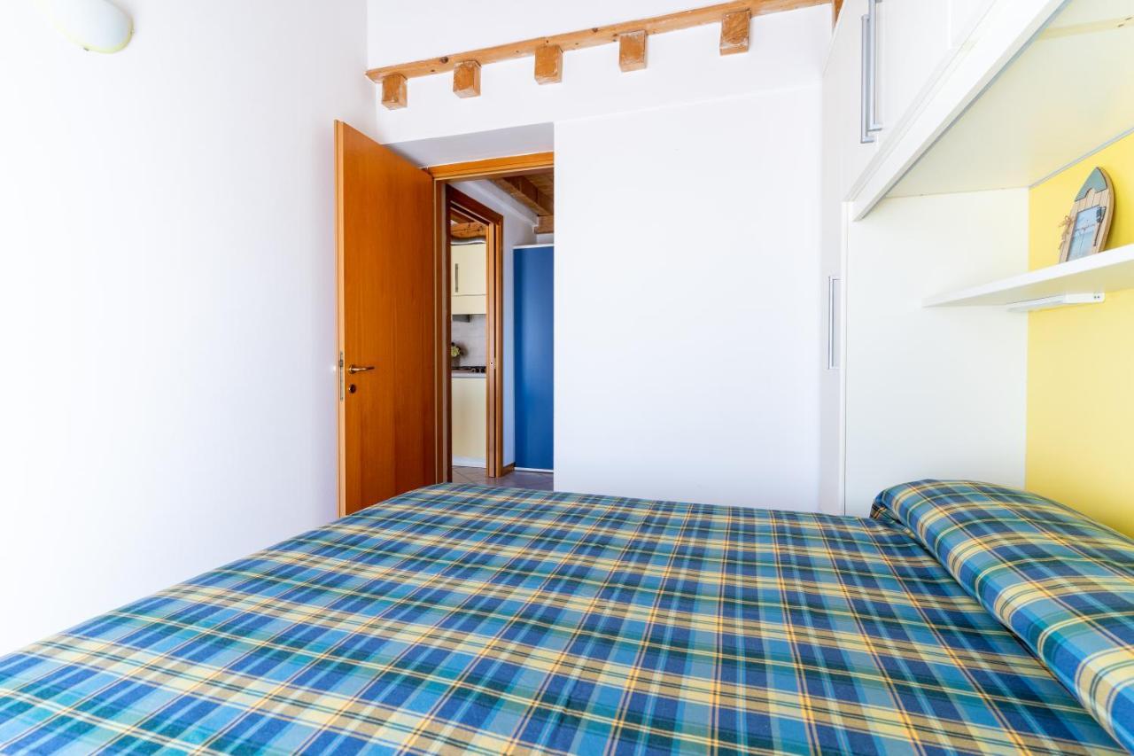 Maestrale Canova Apartments Caorle Bagian luar foto